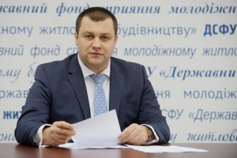 СЕРГІЙ КОМНАТНИЙ: ТУТ І ЗАРАЗ ПОТРІБНІ НОВІ ІНСТРУМЕНТИ ВИРІШЕННЯ ЖИТЛОВОЇ ПРОБЛЕМИ МІЛЬЙОНІВ НАШИХ ГРОМАДЯН